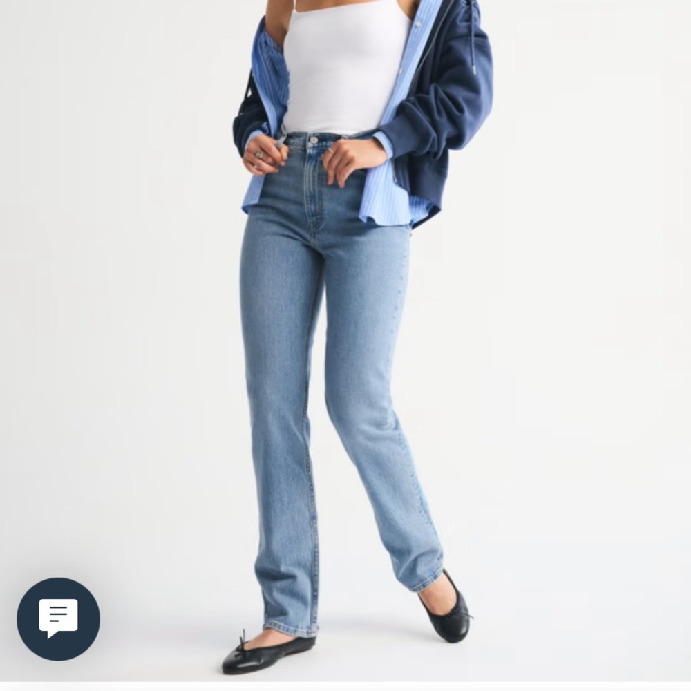 Abercrombie & Fitch the 90s straight ultra high rise 27 short